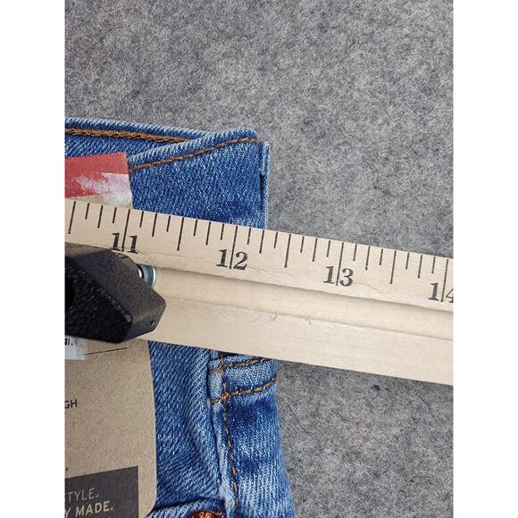 Levi's Wedgie Straight Jeans Womens W24 L28 Blue High Rise Button Fly - Picture 16 of 16